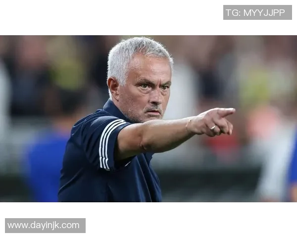 最晚开始学习足球的球星如何凭借努力成就辉煌职业生涯