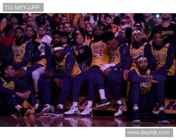 科比转战足球赛场后如何挑战世界顶级球员的梦想与现实